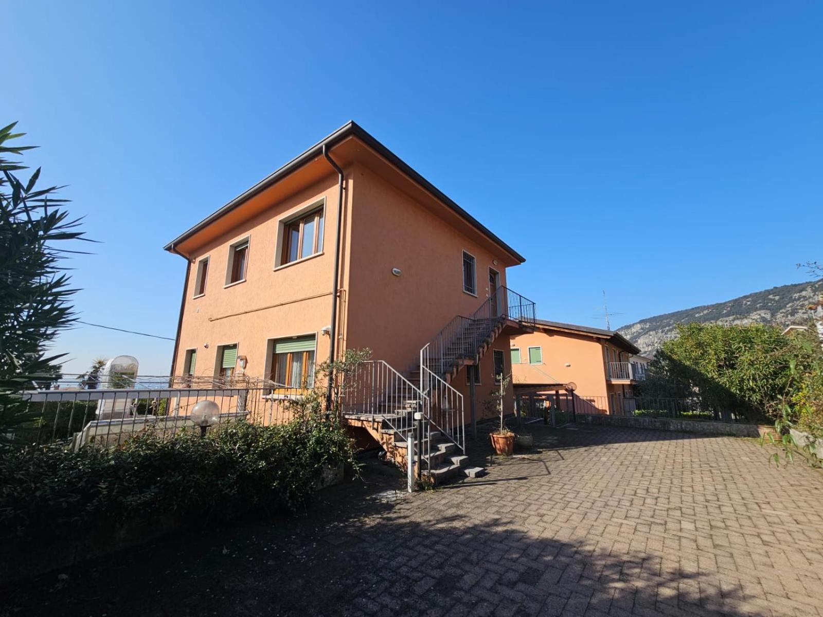 Terrazza Di Garda - Regarda Travel Apartman Kültér fotó