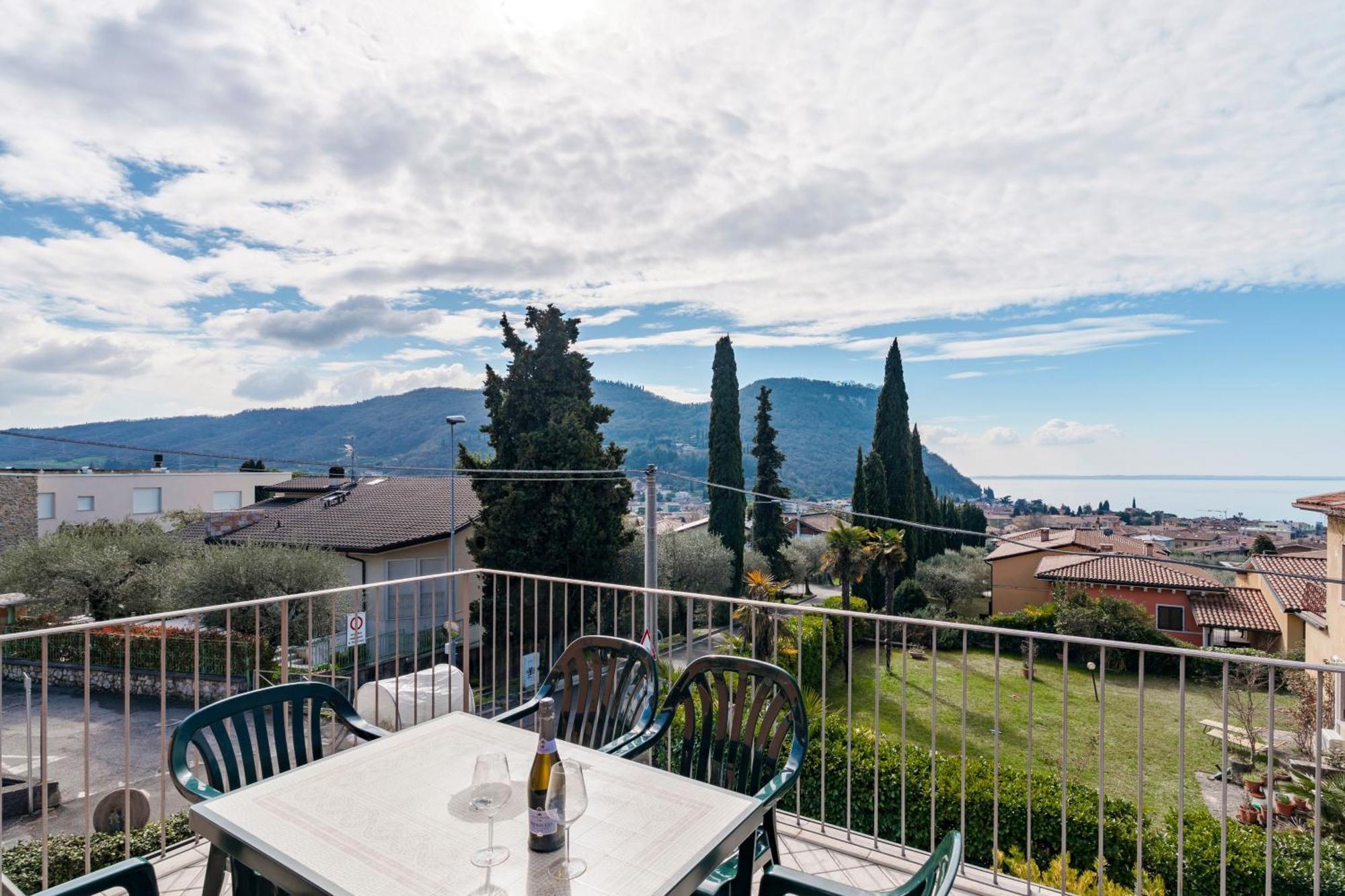 Terrazza Di Garda - Regarda Travel Apartman Kültér fotó